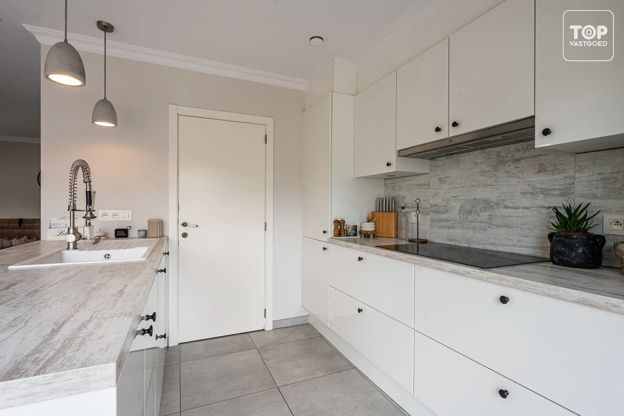 Instapklare woning met EPC A, 3 slaapkamers en zwembad foto 9
