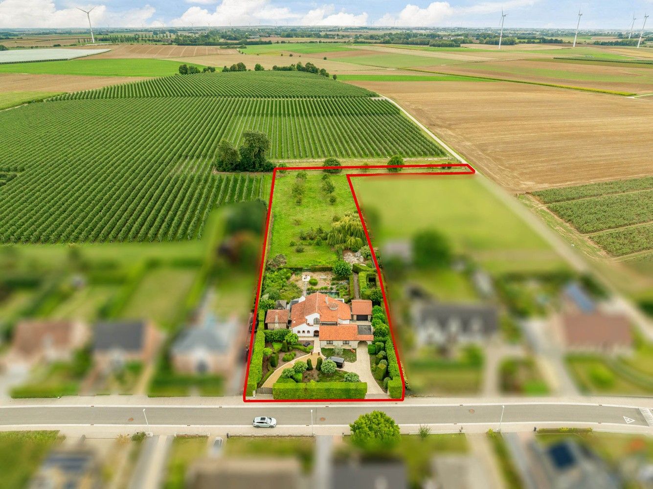 Exclusieve Spaanse villa met karakter en ruimte midden in het groen foto 2