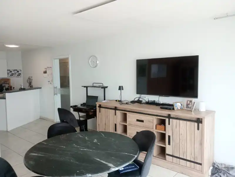 Prachtig hoekappartement met fenomenaal zeezicht foto 5