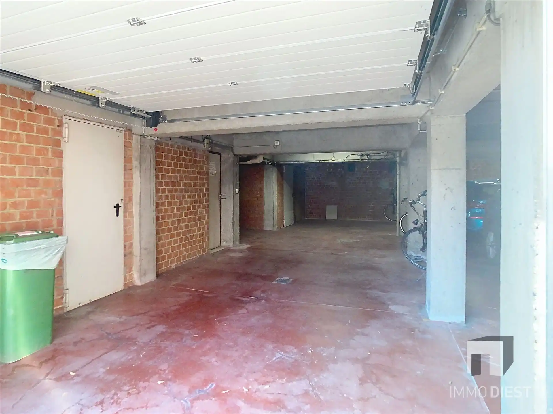 Uniek appartement (100 m²) met 3 slaapkamers, dubbele garage, lift en kelder op een toplocatie in Leuven! foto 30