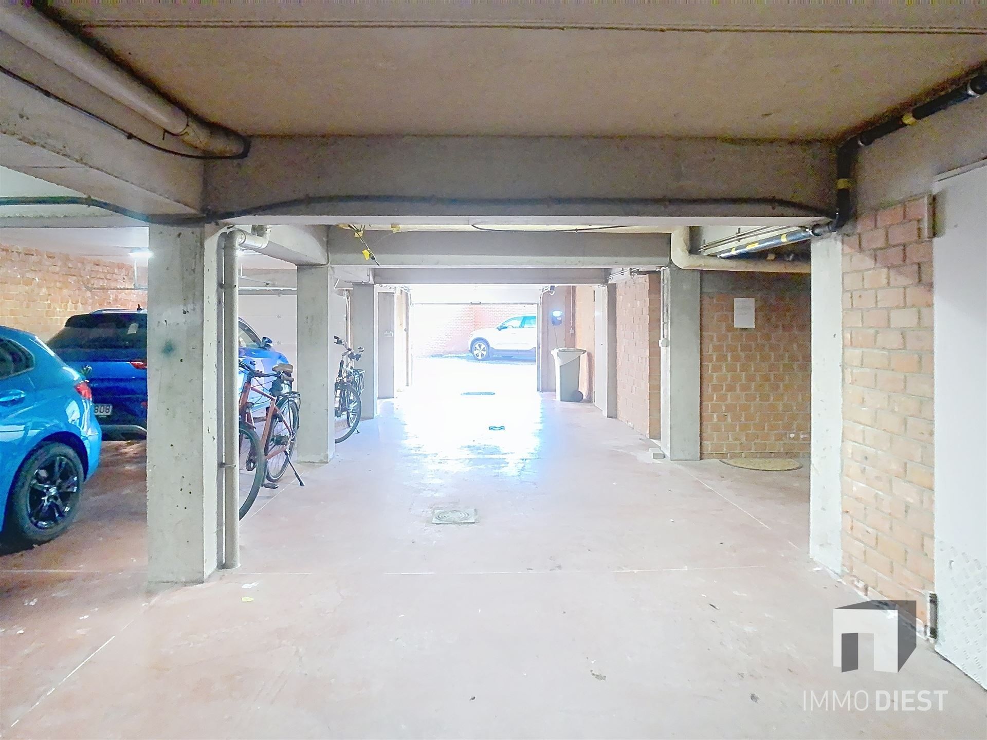 Uniek appartement (100 m²) met 3 slaapkamers, dubbele garage, lift en kelder op een toplocatie in Leuven! foto 30