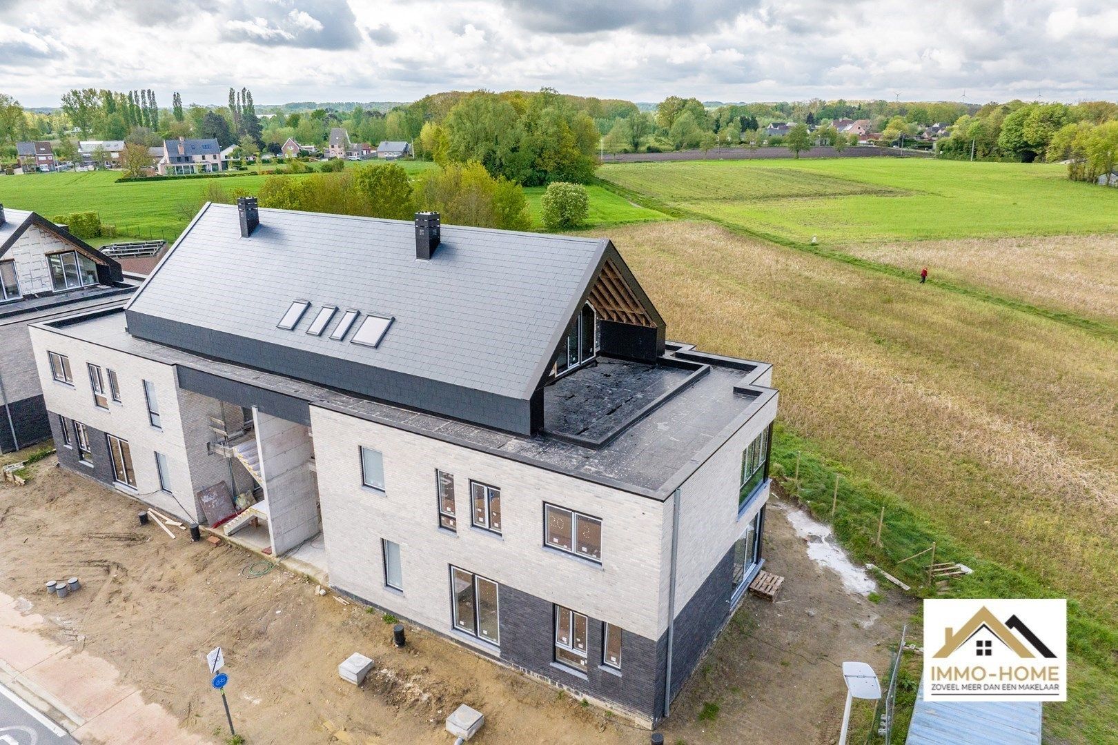 Duplex dakappartement met landelijk uitzicht, aankoop 6% mogelijk!! foto 7