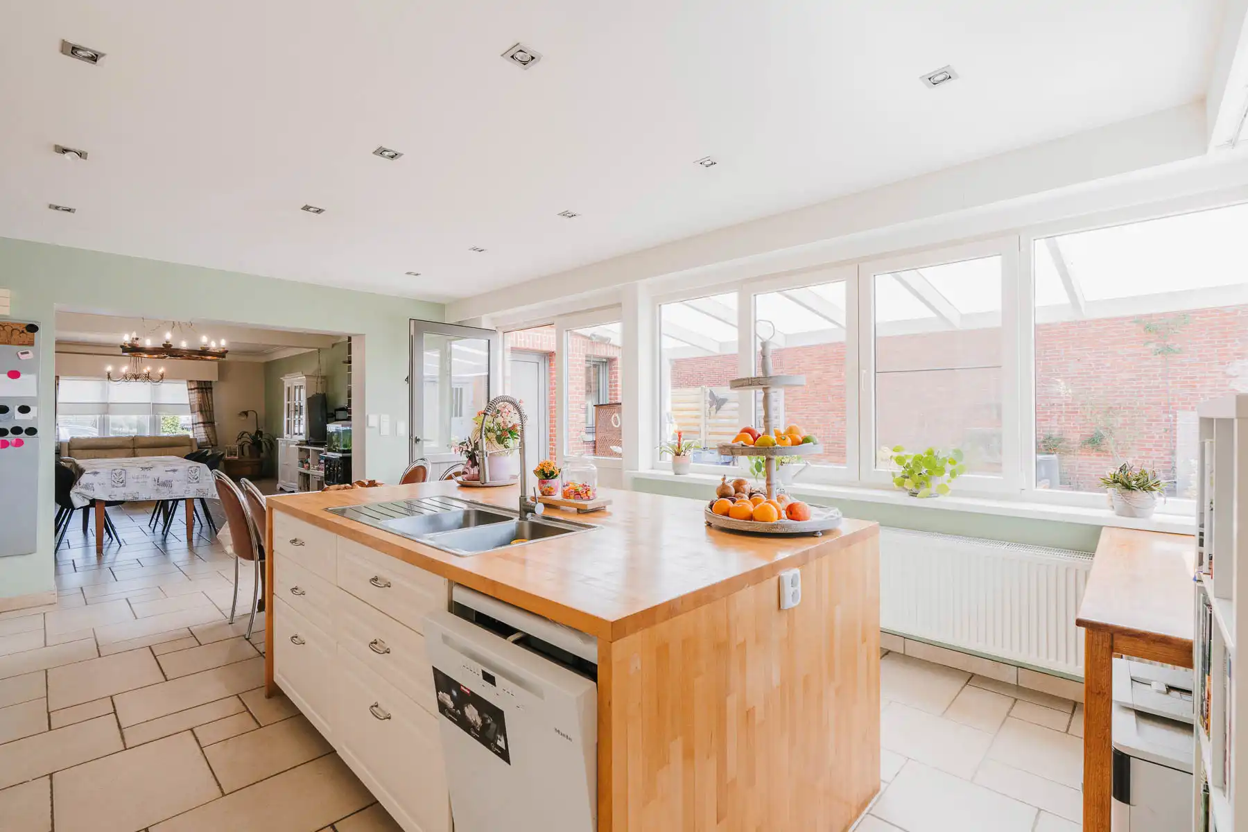 Karaktervolle, energiezuinige woning met leuke tuin foto 7