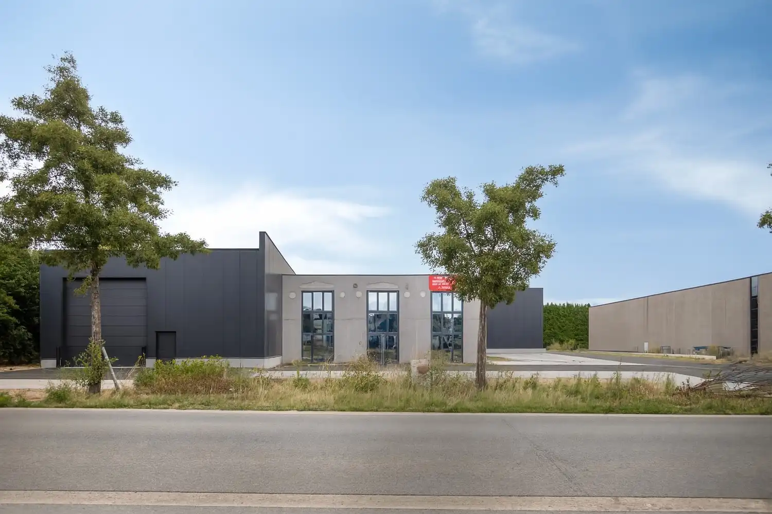 Nieuwbouwloods van 430 m² op toplocatie in Europark, Lanaken, te huur! foto 12