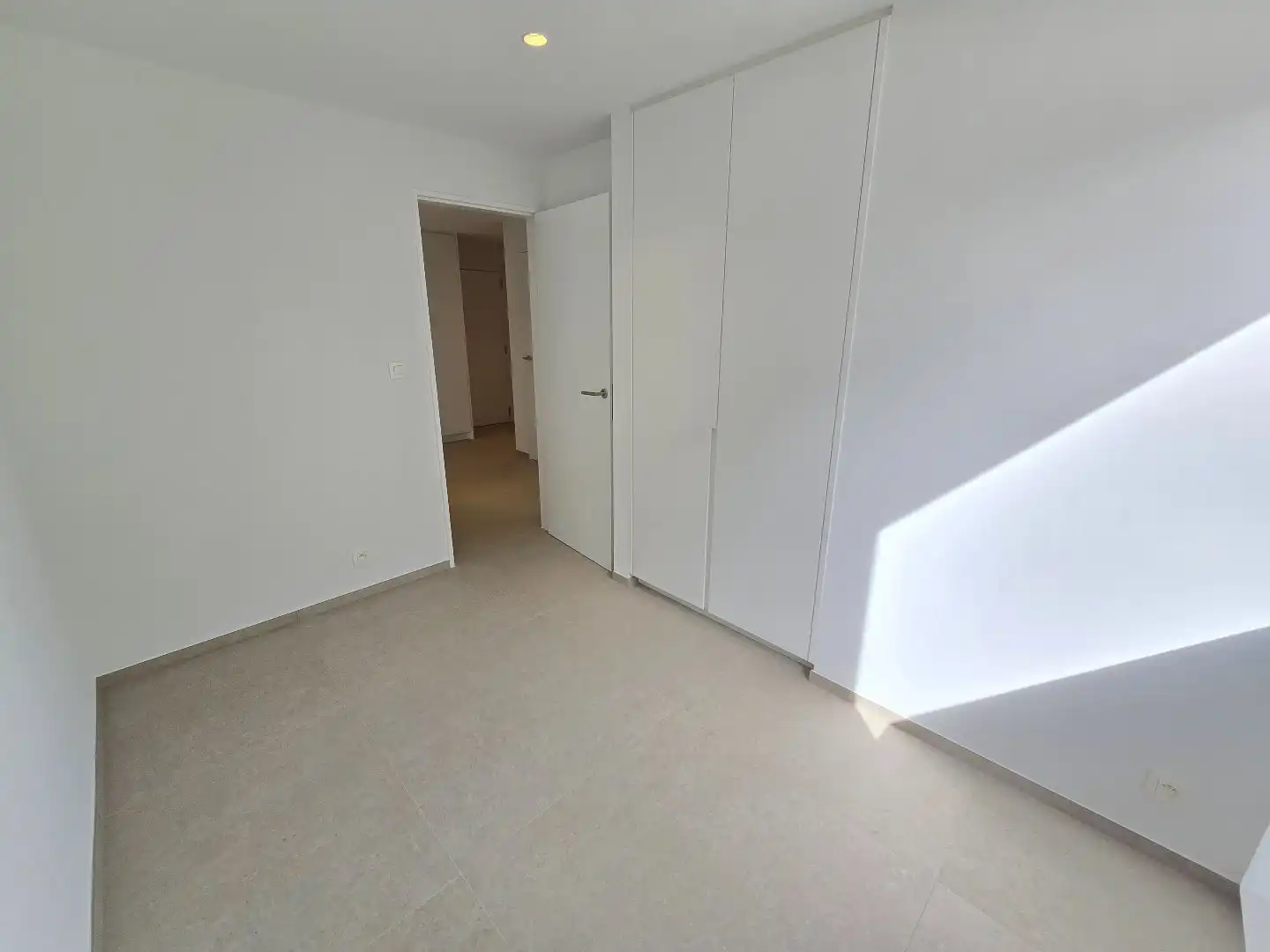 Hoekappartement op het Esplanadeplein met 3 slaapkamers en 2 badkamers foto 17