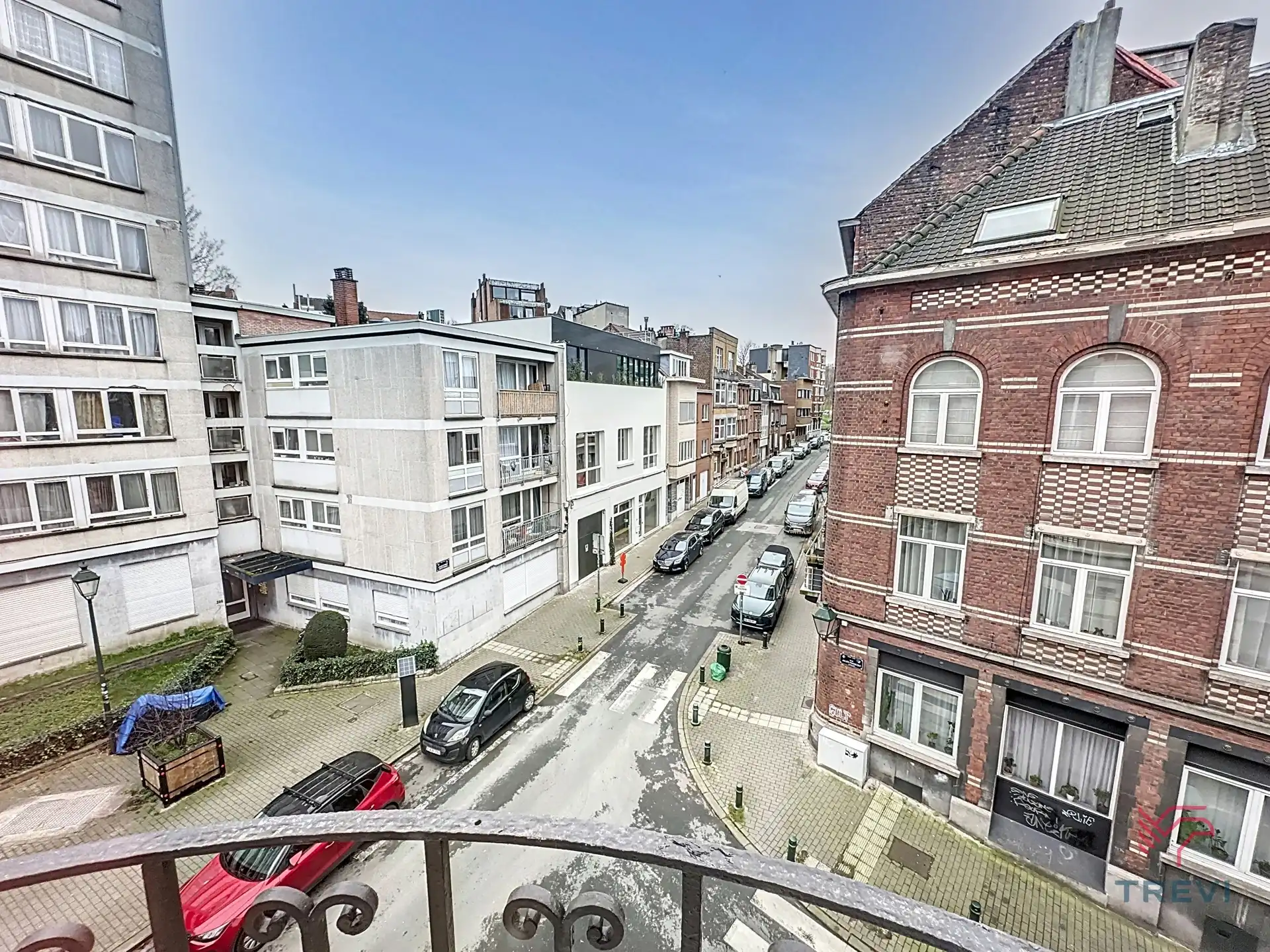 Volledig gerenoveerd appartement met 1 slaapkamer! foto 9
