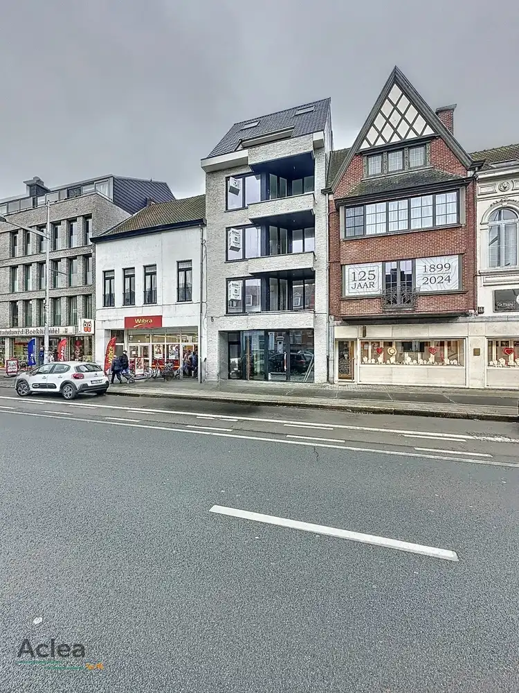 Casco handelsgelijkvloers op toplocatie in centrum Eeklo foto 3
