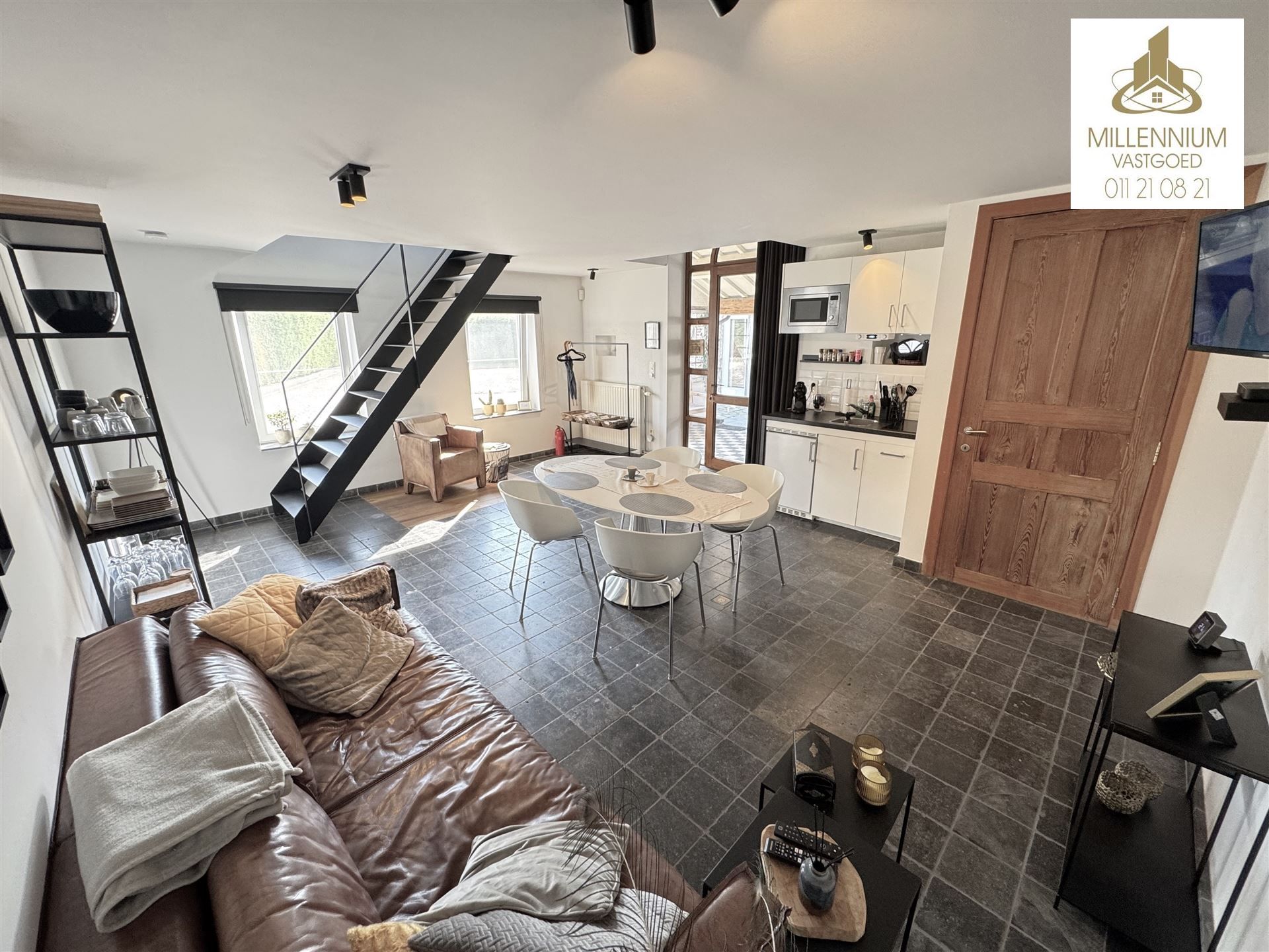 Ruime 5-SLK Woning met bijwoning foto 11