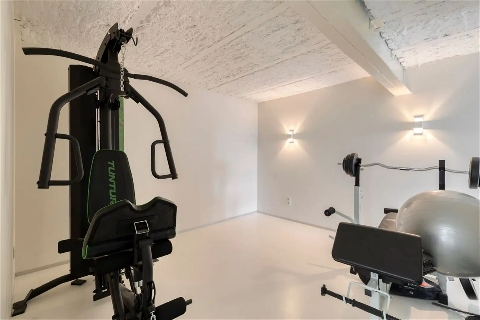 Trendy loft met 2 parkeerplaatsen foto 25