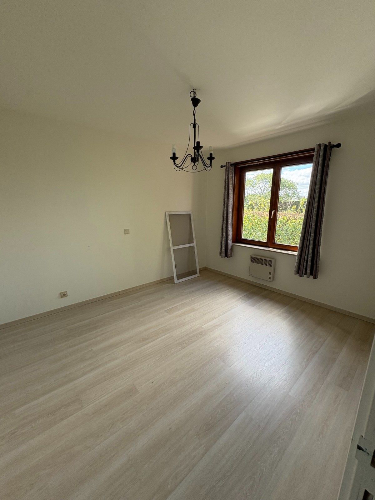 🌇 Stadse charme in Waregem – Appartement met ruimte en potentieel! foto 34