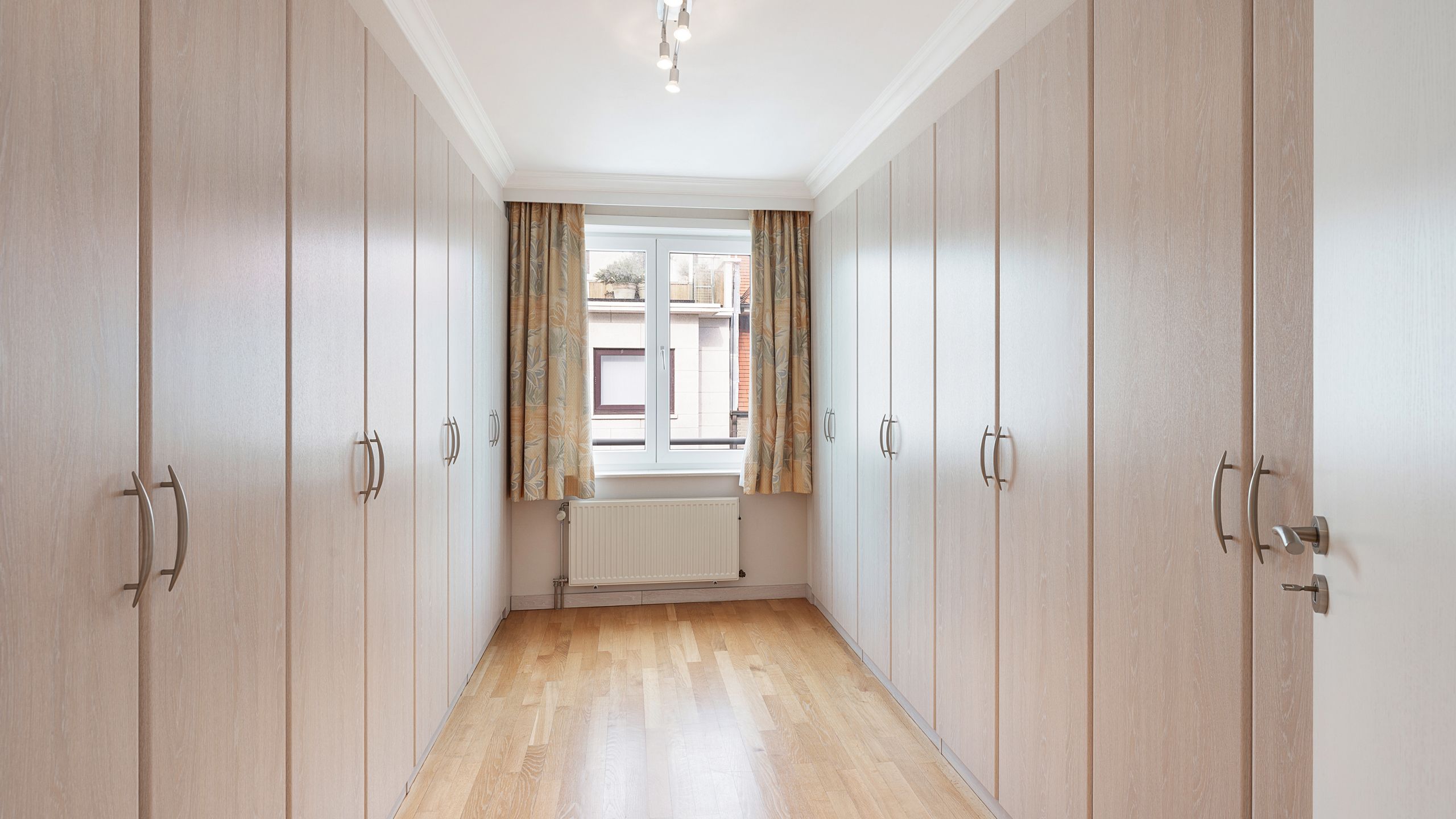 Lichtrijk hoekappartement met panoramisch zicht in Heist [Graaf d'Ursellaan]. foto 25