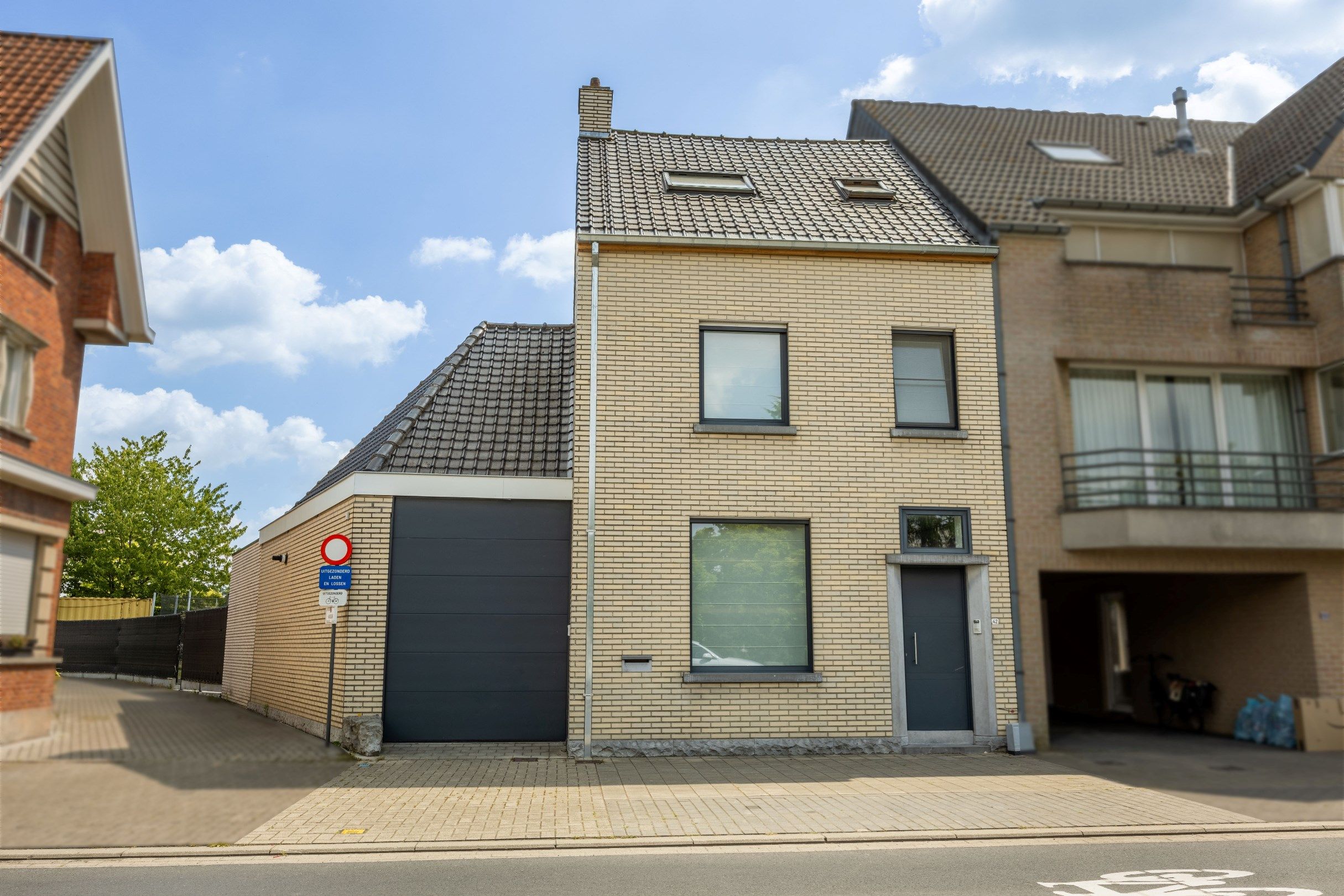 HALFOPEN BEBOUWING OP TOPLOCATIE IN HARTJE ZWEVEGEM foto 24