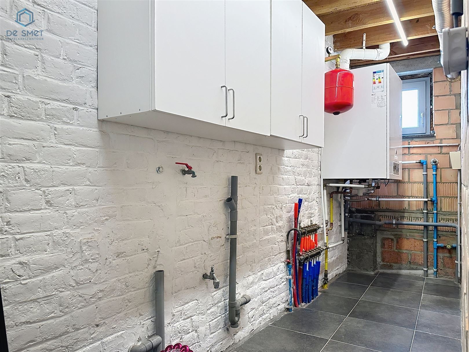Instapklare, Volledig Gerenoveerde Woning met 2 Slaapkamers, Ruim Terras & Stadstuin Op Wandelafstand van het Centrum van Geraardsbergen! foto 5