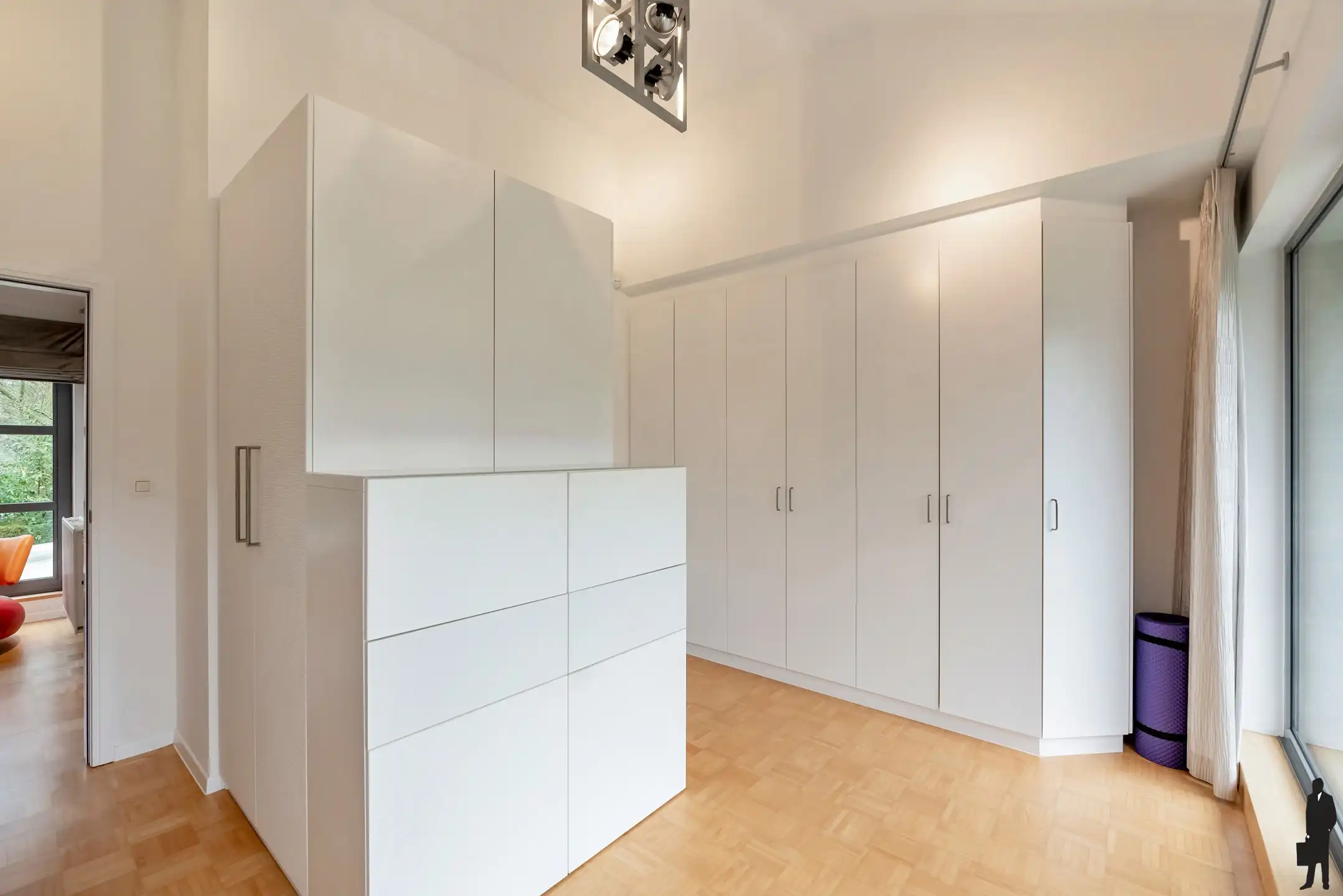 VILLA MET APARTE PRAKTIJK OF APART KANTOOR AAN HUIS (vrij beroep mogelijk!)  foto 19