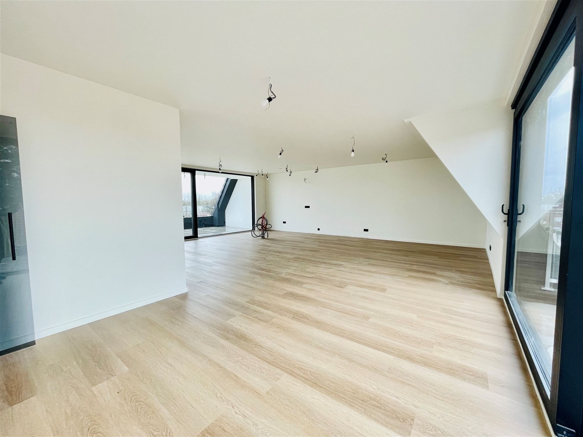 Energiezuinig penthouse van 145m² met 3 slpk, 2 terrassen, 2 badkamers en subliem zicht foto 5