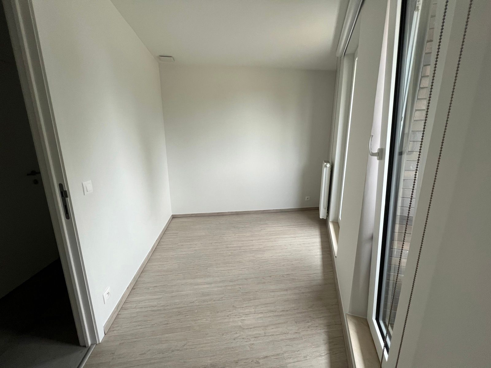 Instapklaar app met 2slpk, terras en parkeerplaats foto 15
