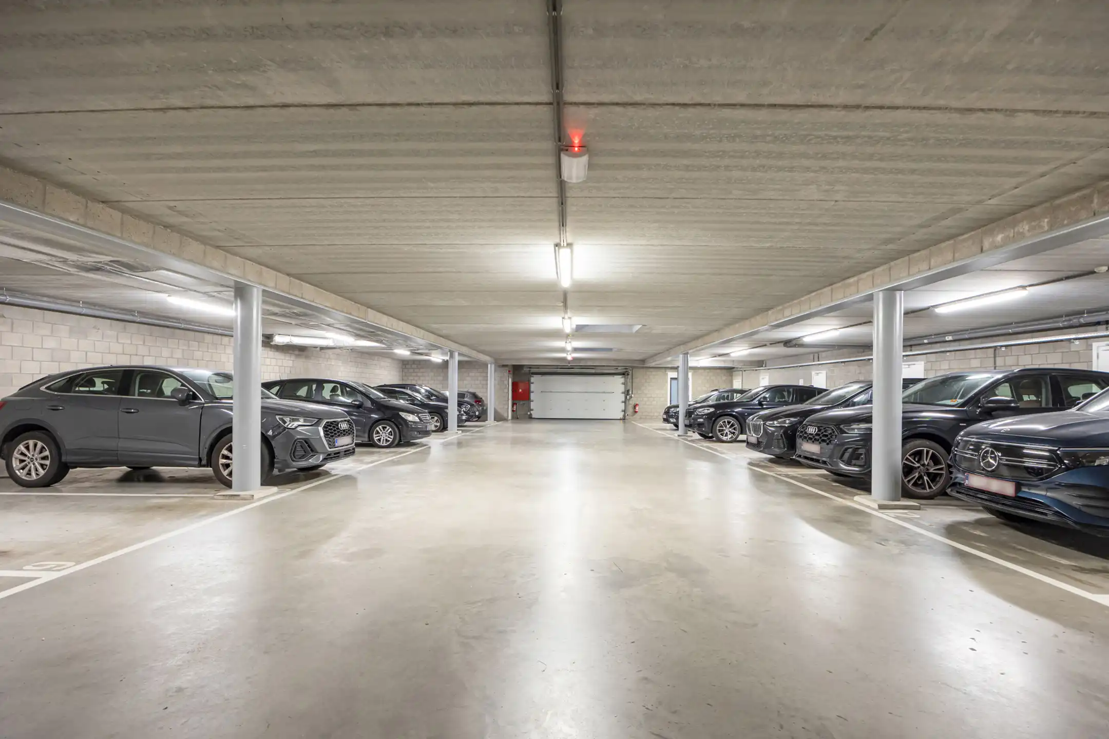 Recent appartement met 2 slaapkamers en terras foto 12