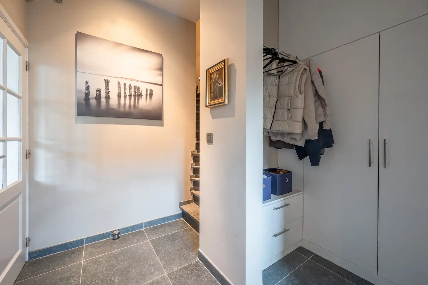 Zeer ruime en instapklare woning te koop met zonnige tuin en garage in Heulebrug te Knokke-Heist foto 14