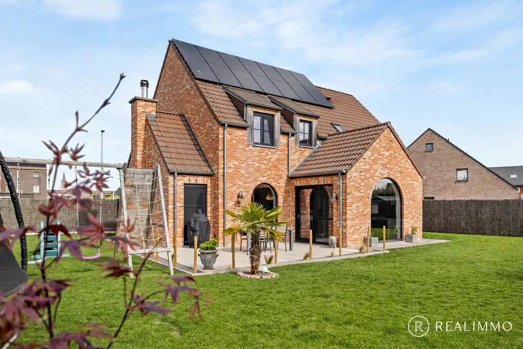 Elegante villa uit 2022 met 4 slaapkamers en EPC A in Dottenijs foto {{pictureIndex}}