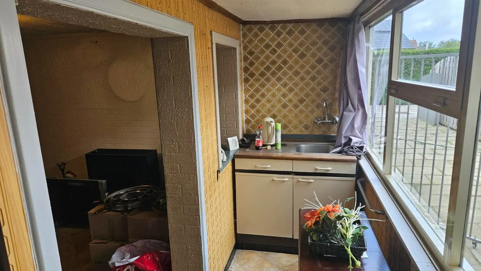 Renovatiewoning met 2 slk, garage en tuin  foto 9