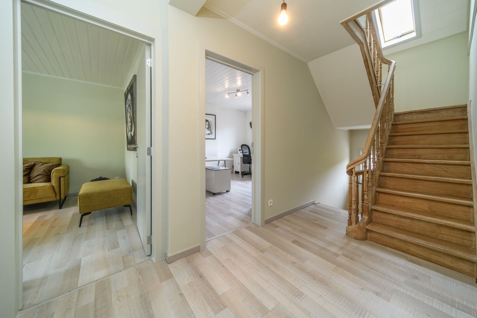 Charmant woonhuis  + achterliggend stuk bouwgrond op landelijke toplocatie foto 12