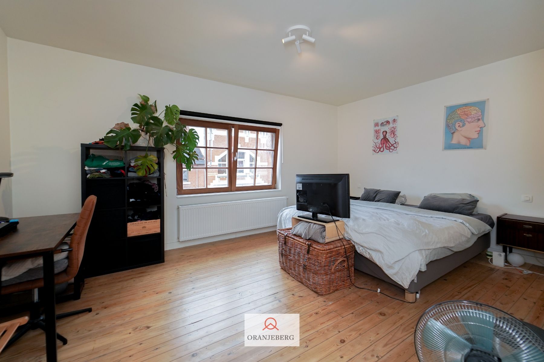 Gerenoveerde herenwoning met 4 slpk's vlakbij Muinkpark foto 43