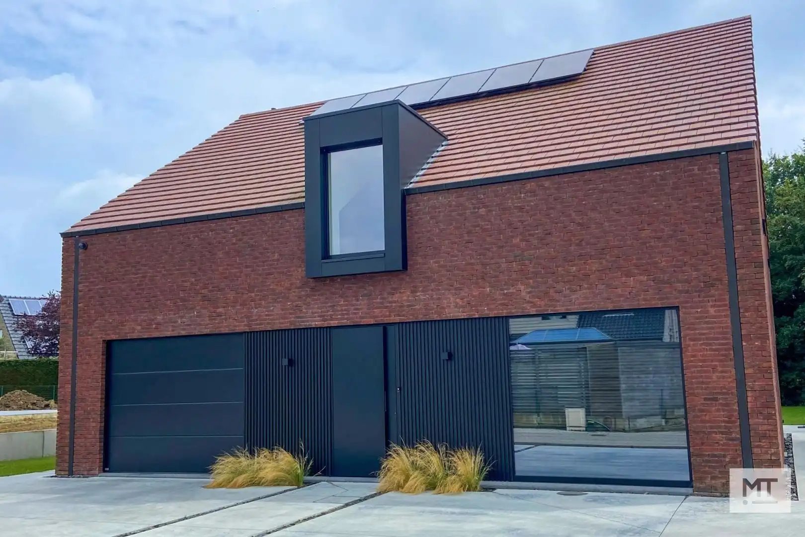 Nieuwbouwvilla met 3/4 slaapkamers, garage en tuin op een perceel van 1.776 m² foto 2