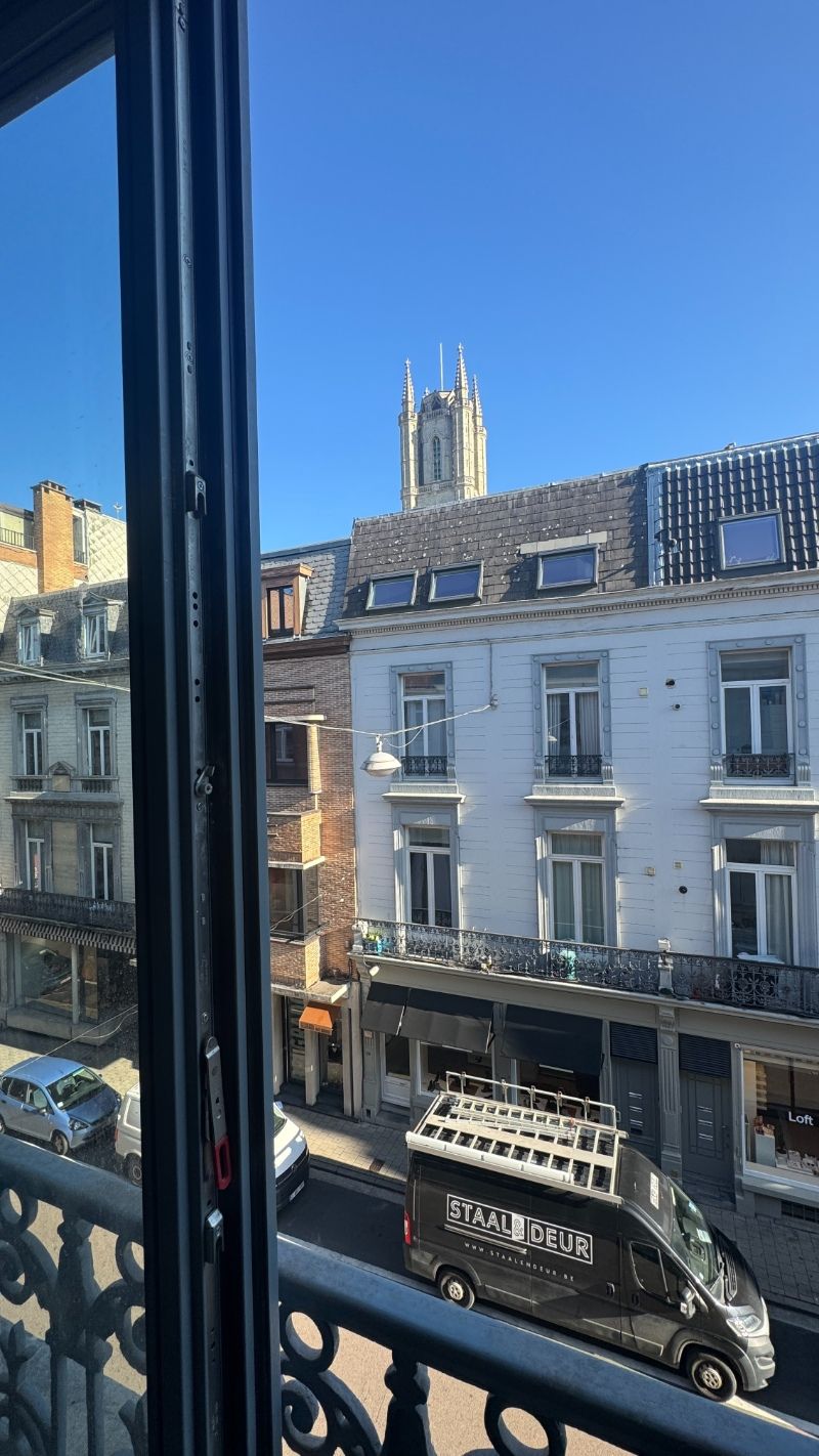 Ruim 1 slk-appartement met terrasje in historisch gebouw centrum Gent foto 16