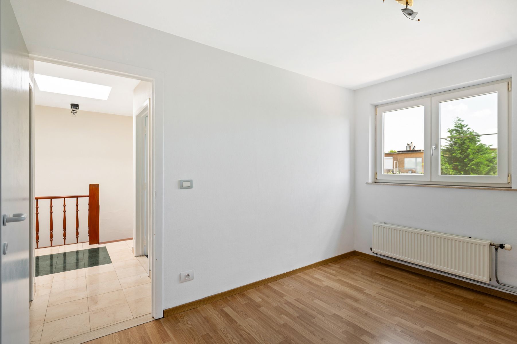 Ruime beletagewoning met extra breedte en EPC-label B in rustige wijk foto 14