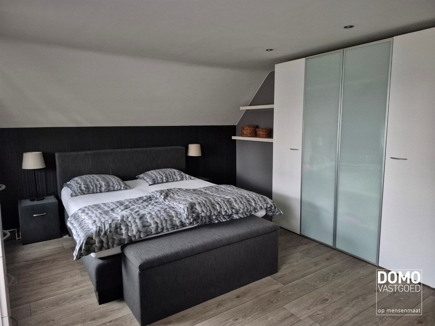 Warme gezinswoning met prachtige tuin in hartje Kortessem foto 9