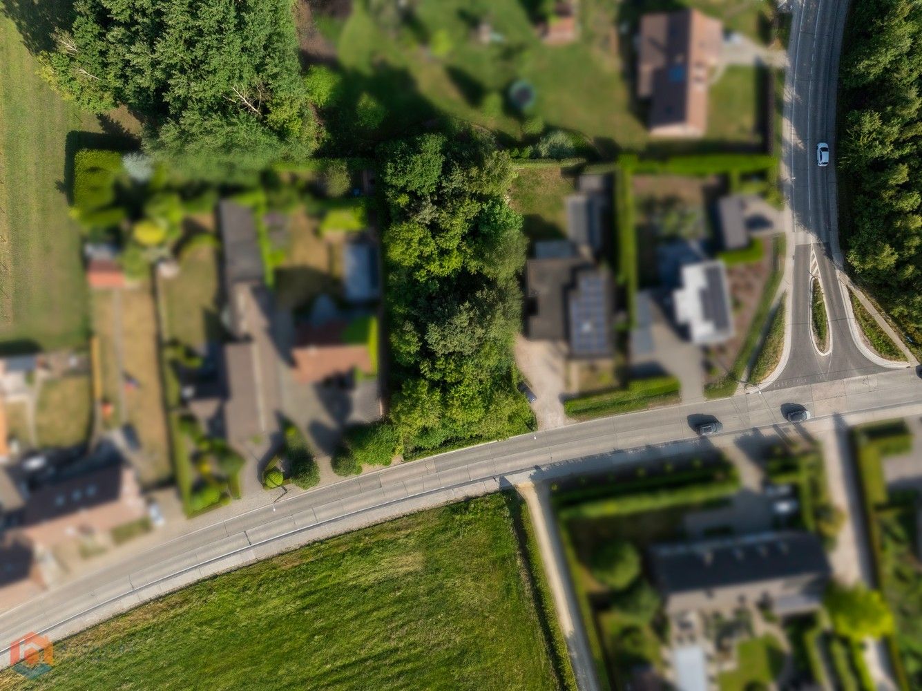 Bouwgrond voor open bebouwing op een perceel van 932m² foto 6