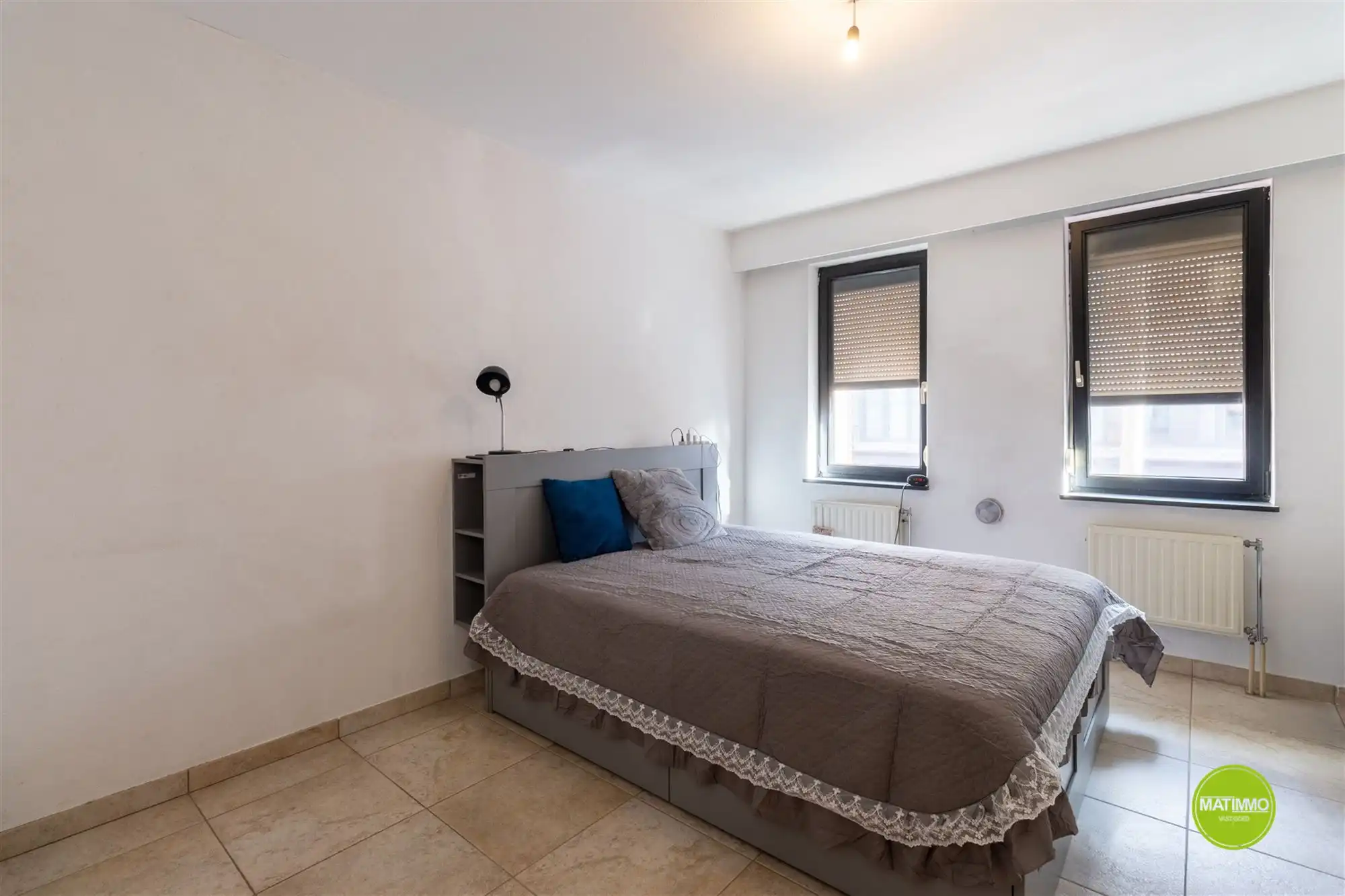 Centraal gelegen 2-slaapkamerappartement met terras foto 6