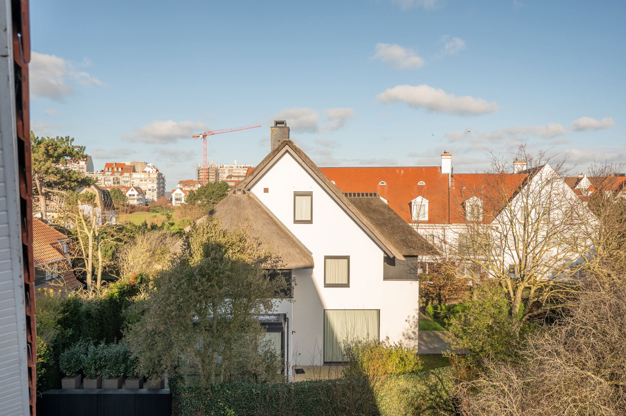 Gerenoveerd appartement in charmante residentie in het Zoute foto 6
