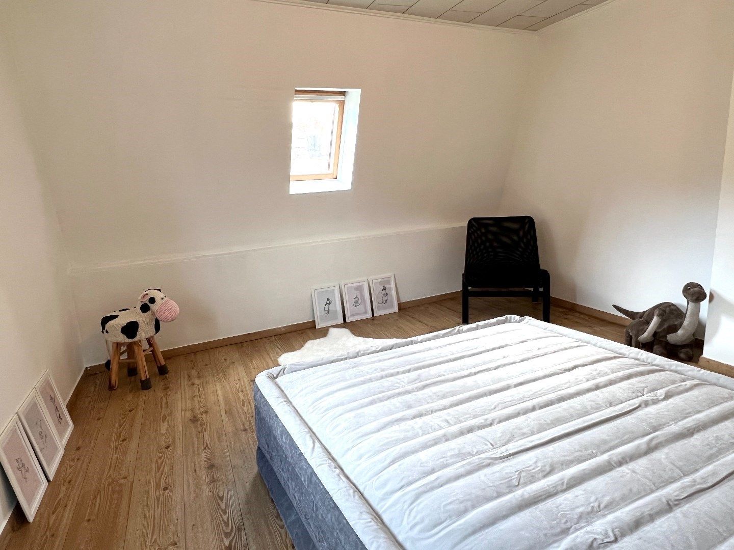 Instapklare rijwoning met tuin en 2 slaapkamers te koop te Harelbeke. foto 11