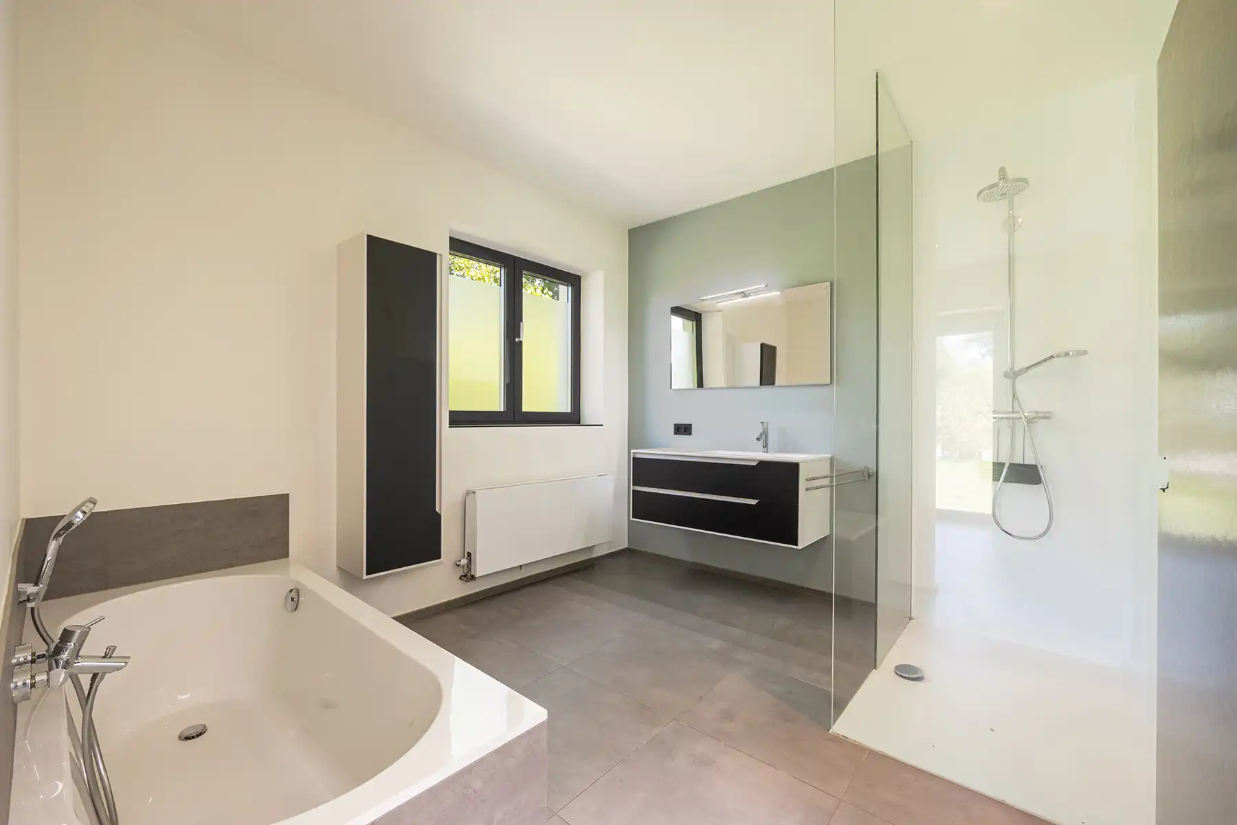 Instapklare bungalow op een perceel van ruim 40 are foto 22