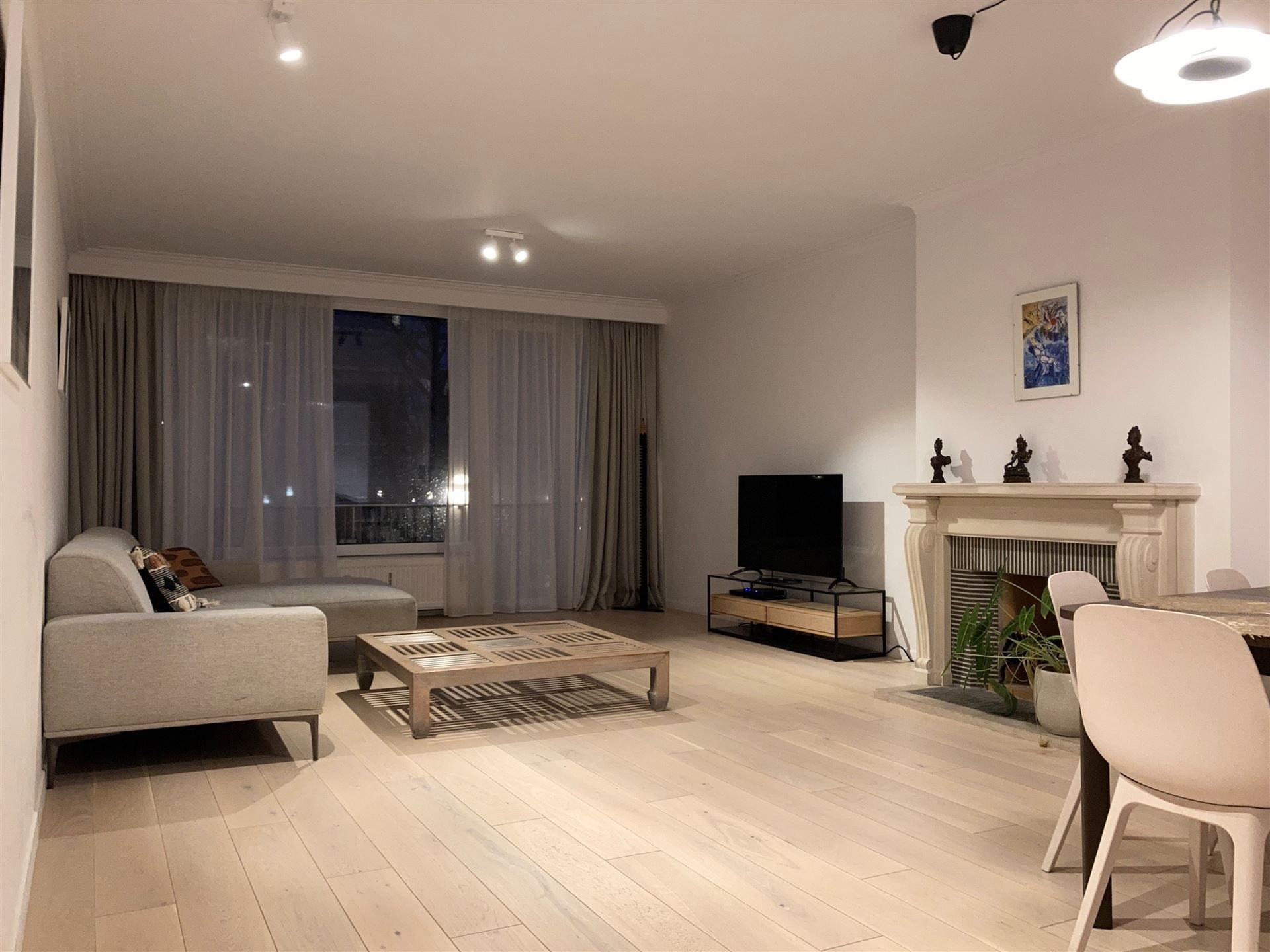 Luxueus 3SK gemeubileerd appartement - Europese wijk foto 2