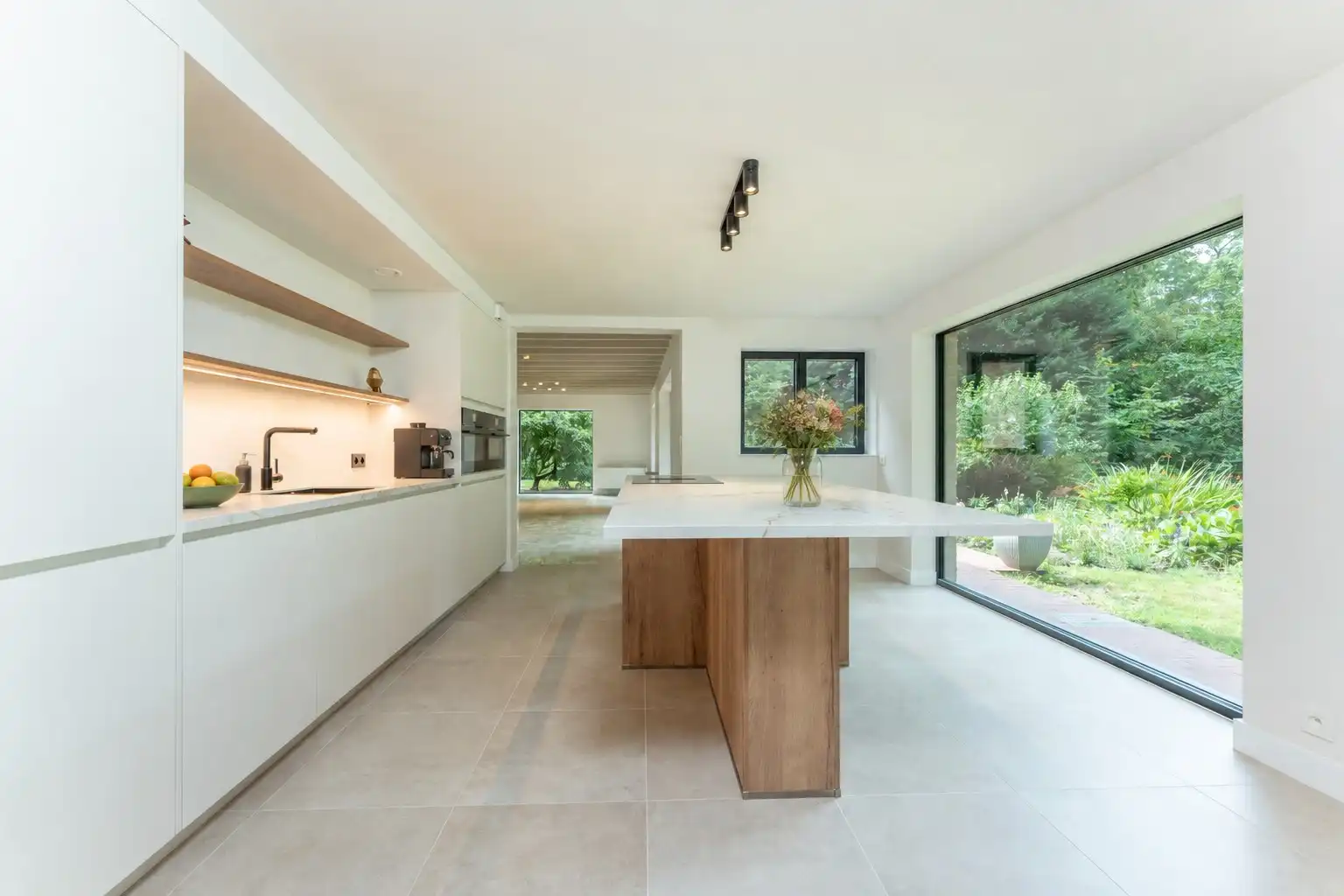 Tijdloze villa op een uitzonderlijk perceel in Varsenare foto 4