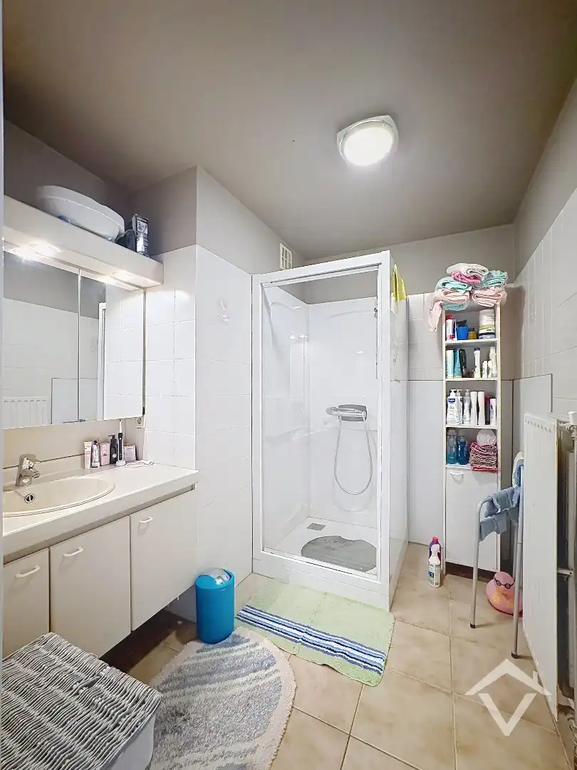 Instapklaar appartement van 98m² met ruime garage op topligging te Harelbeke foto 17