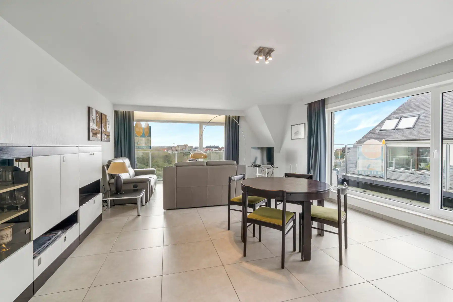 2-slaapkamerappartement met uniek duinenzicht Oostduinkerke foto 3