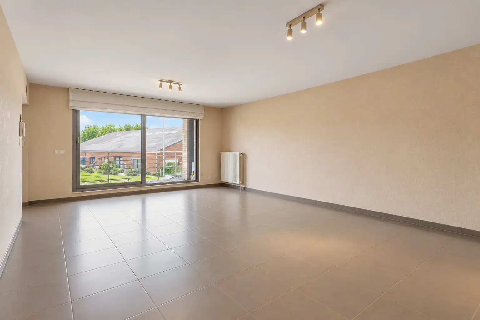 Gezellig appartement met 2 slaapkamers. foto {{pictureIndex}}