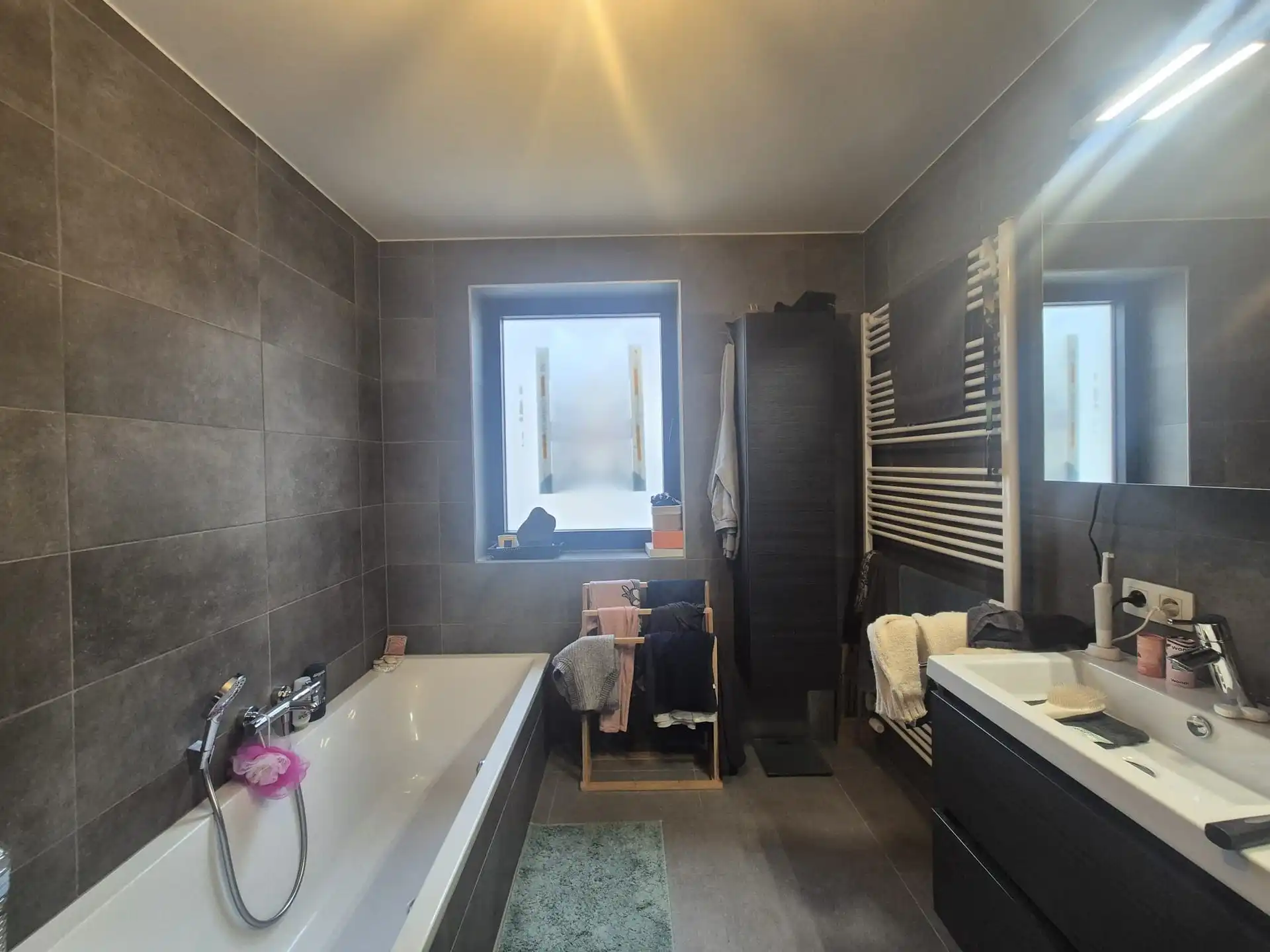 Recent appartement met 2 slaapkamers in centrum Wetteren.  foto 23