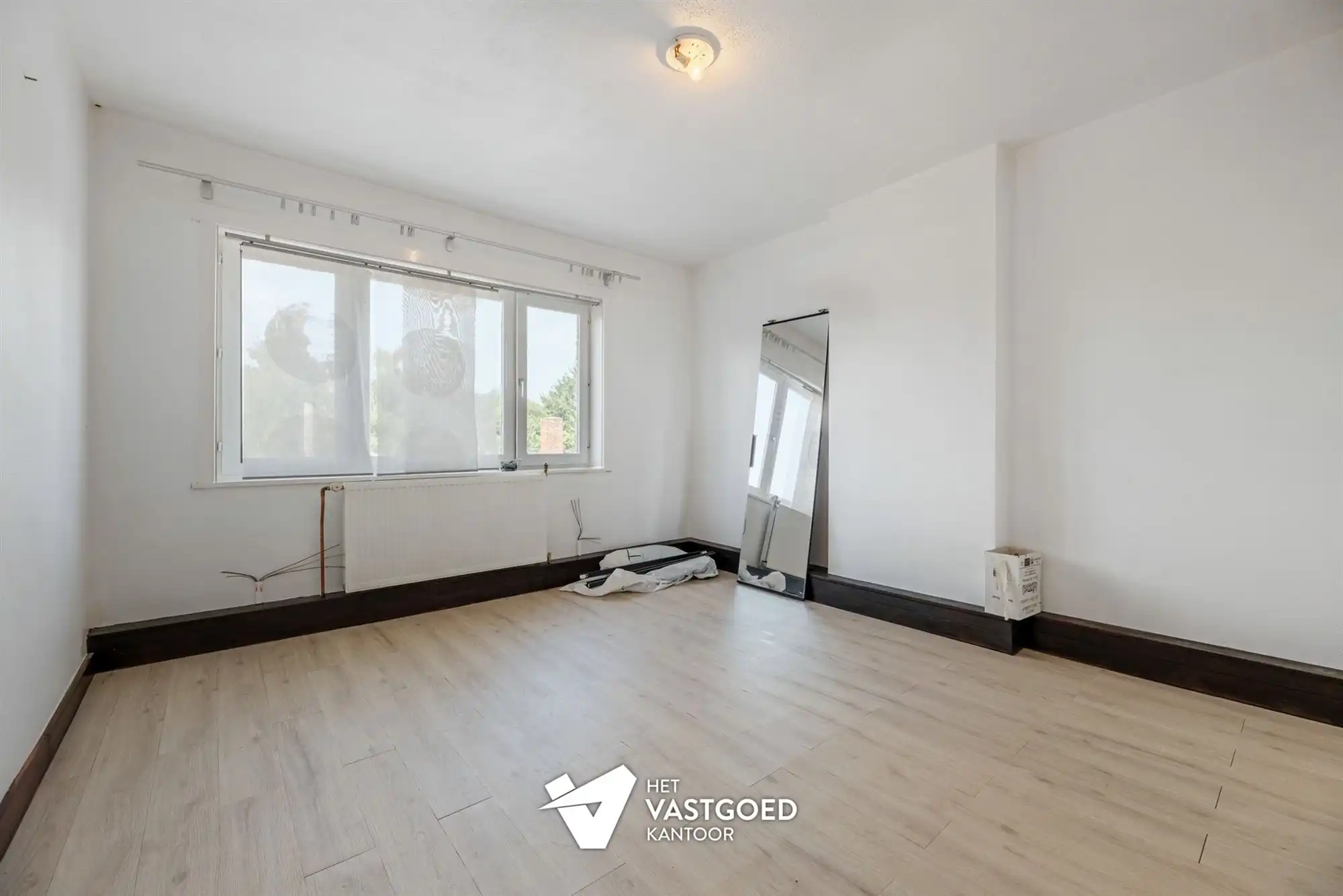 WONING MET POTENTIEEL EN CA 90M2 BIJGEBOUWEN OP MOOIE LIGGING foto 14
