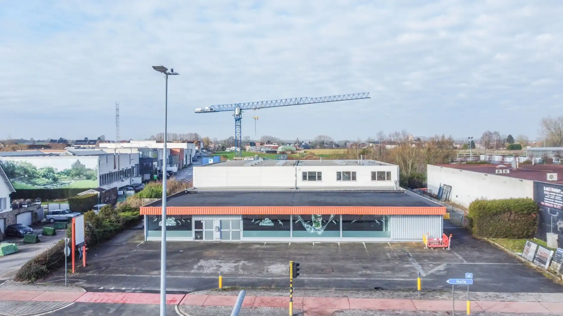 PROJECTGEBOUW/PROJECTGROND ! foto 2