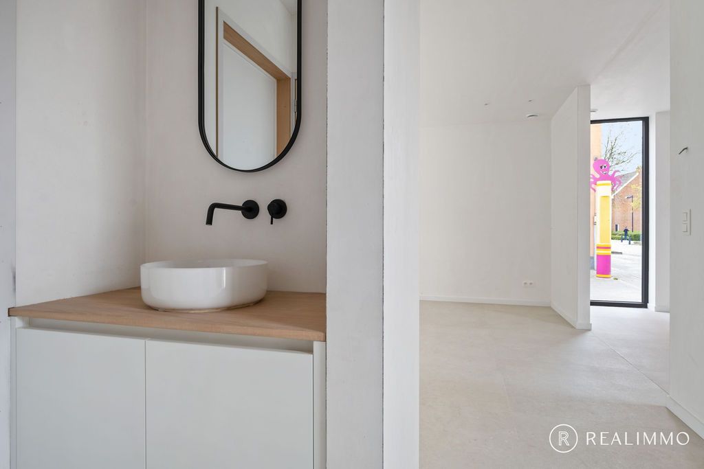Ruime, moderne nieuwbouwwoning in hartje Ruien foto 16