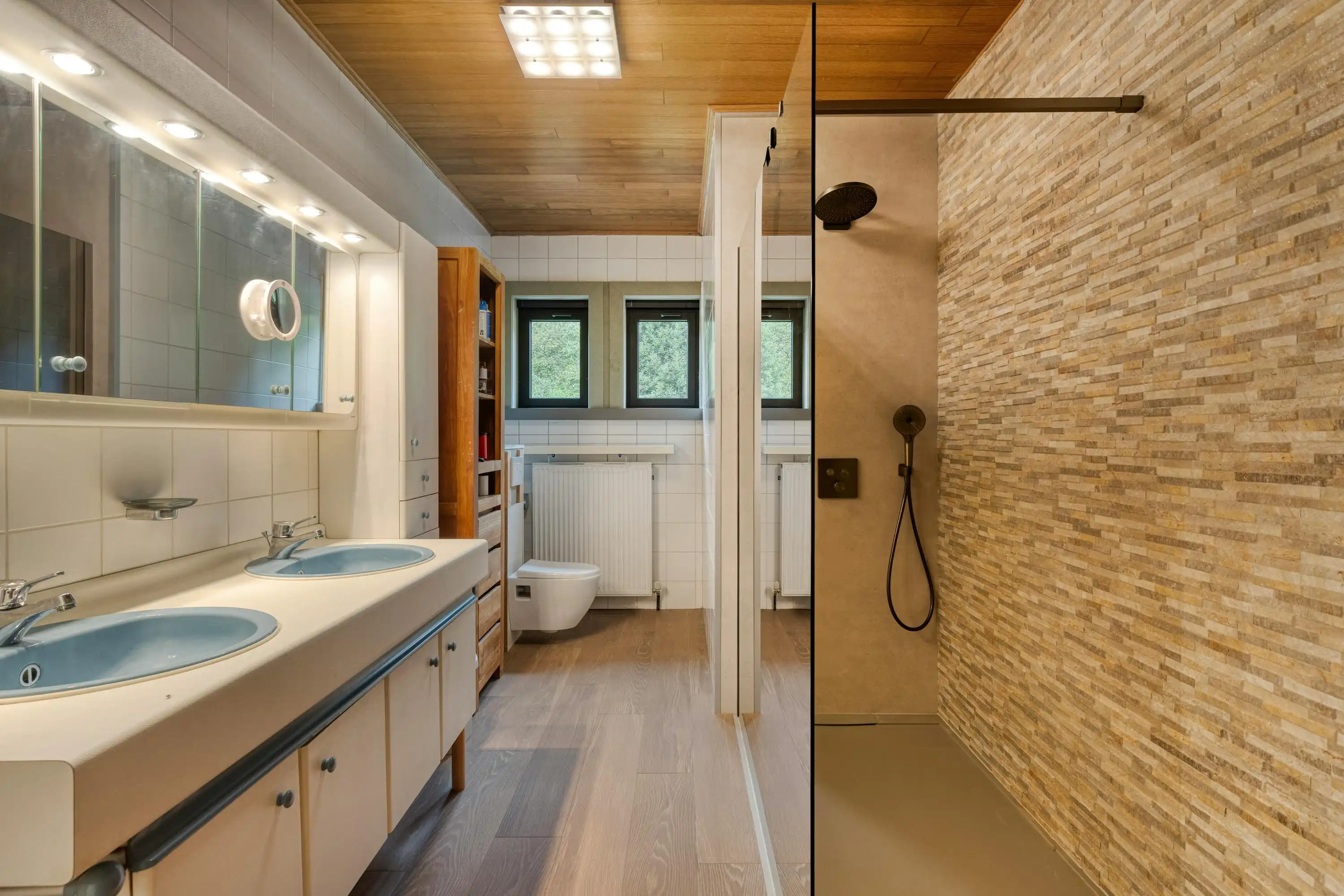 Royale villa met privatief bos en enorm potentieel in Aalter foto 12