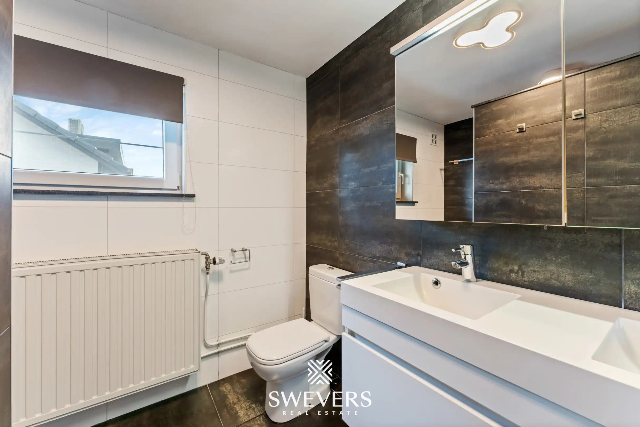 Royale kangoeroewoning met zwembad en dubbele garage foto 33