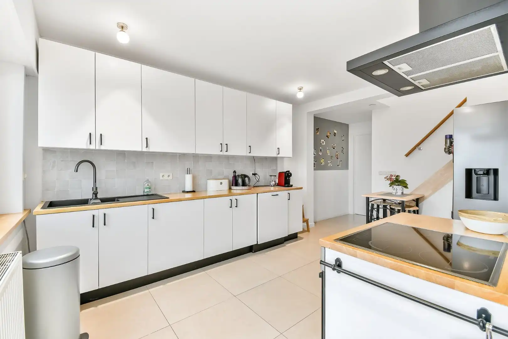 Instapklaar duplexappartement met 3 slaapkamers op rustige en centrale ligging te Lombardsijde foto 5