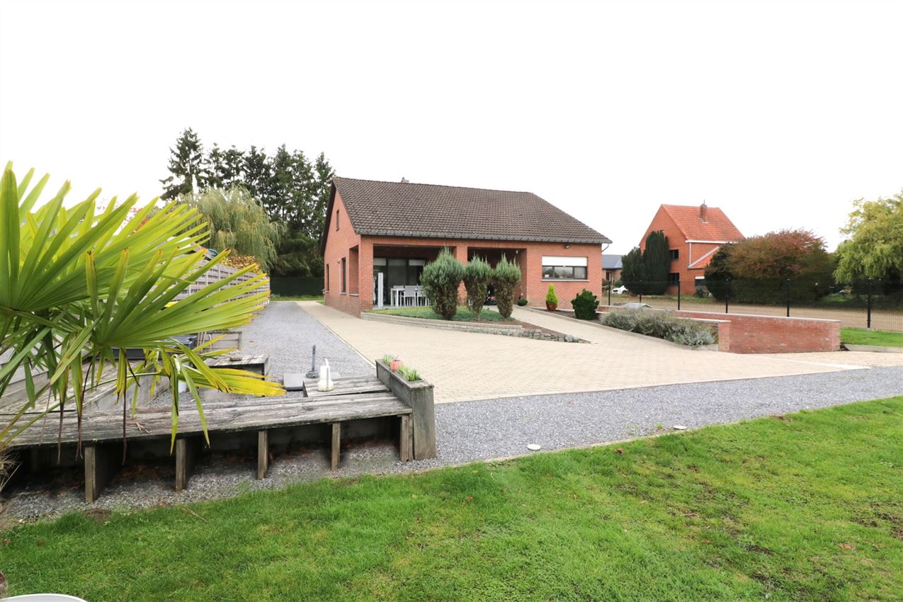 Gezellige woning, 4 slpk., inpandige garage, tuin foto 34