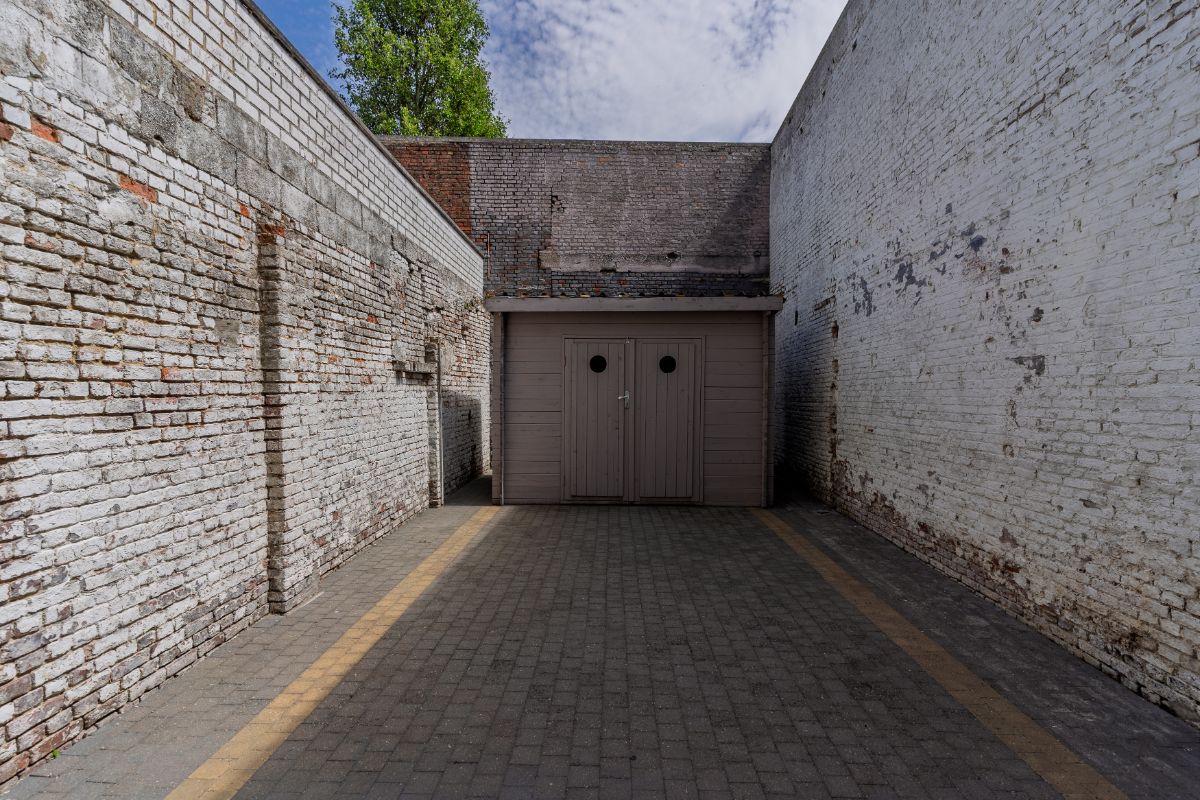 Gerenoveerde handelswoning met tuin foto 14