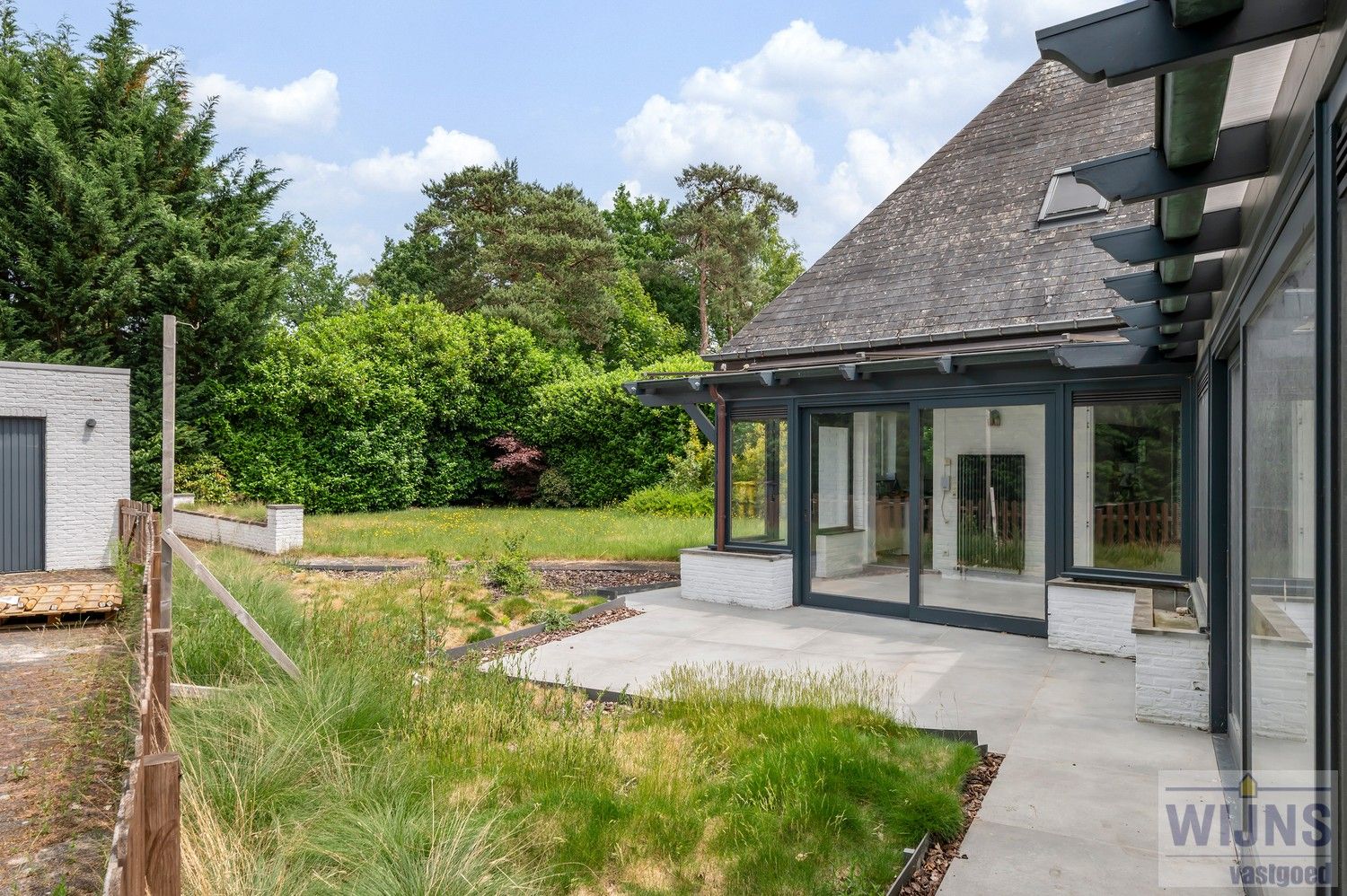 "OPENHUIS" op donderdag 26/06 van 18u tot 19u30!! Prachtige en ruime villa met mogelijk zes slaapkamers gelegen op een toplocatie. foto 9